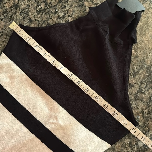 Hera Collection collar sleeveless knit dress NWT M - Picture 7 of 10